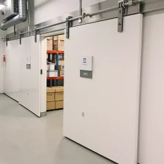 Дверной блок откатной низкотемпературный ОД НТ 1000х1740/Р.Al/80Al/п